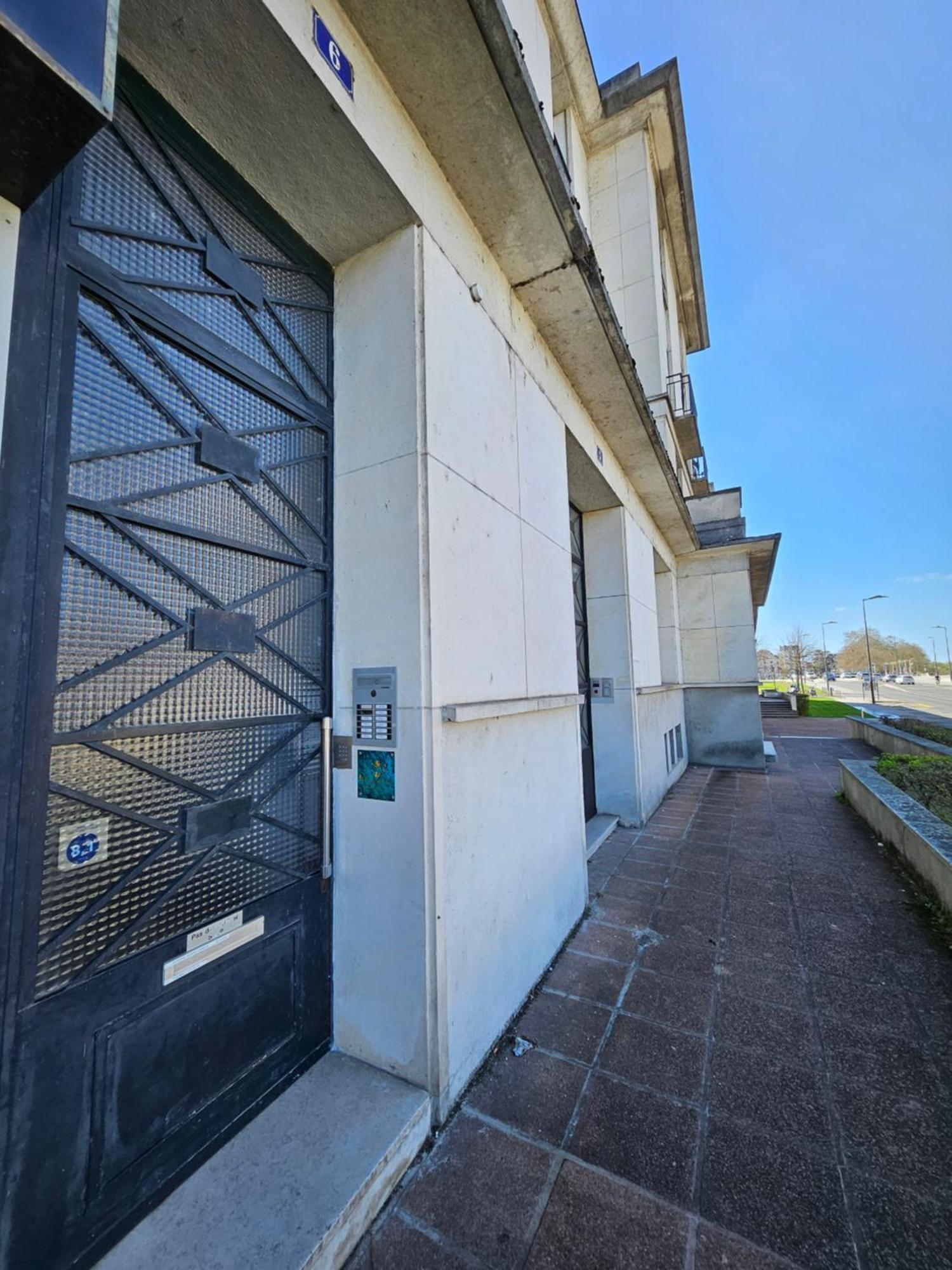 Balcony De Loire Apartment